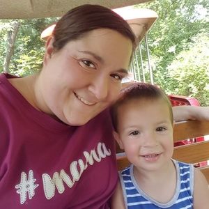 Meet your Posher, Caley